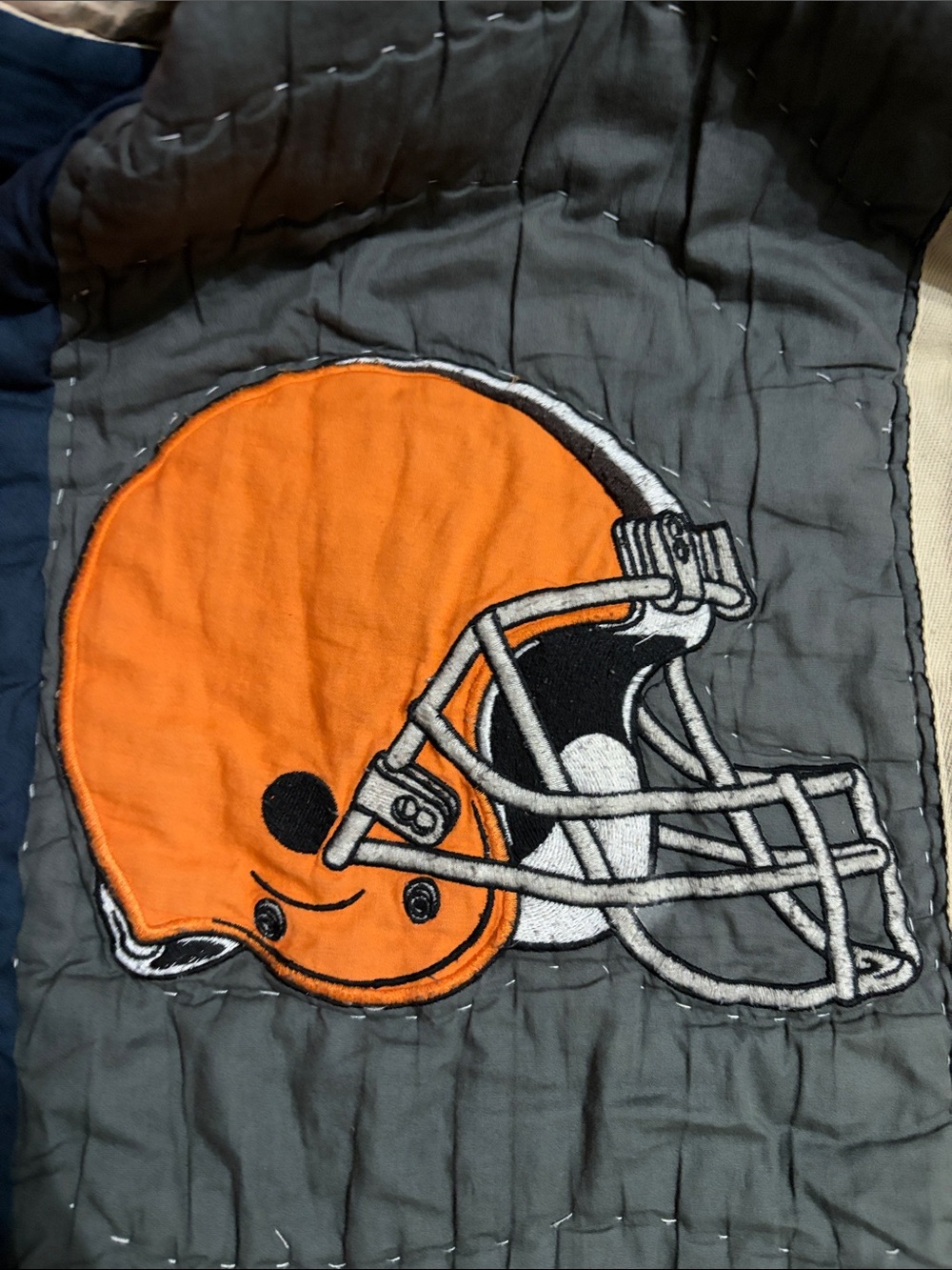 Pottery Barn Teen NFL Patchwork Quilt - Navy, Cream, Gray, Blue, Red - Picture 7 of 10